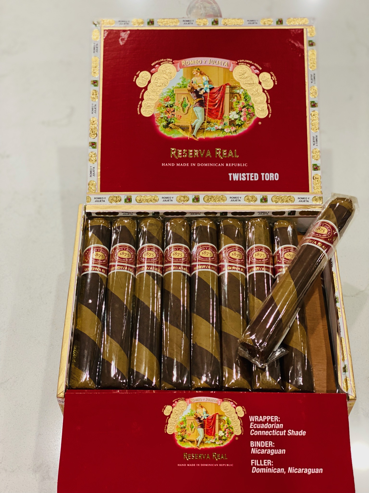 Romeo Y Julieta Box Of Cigars